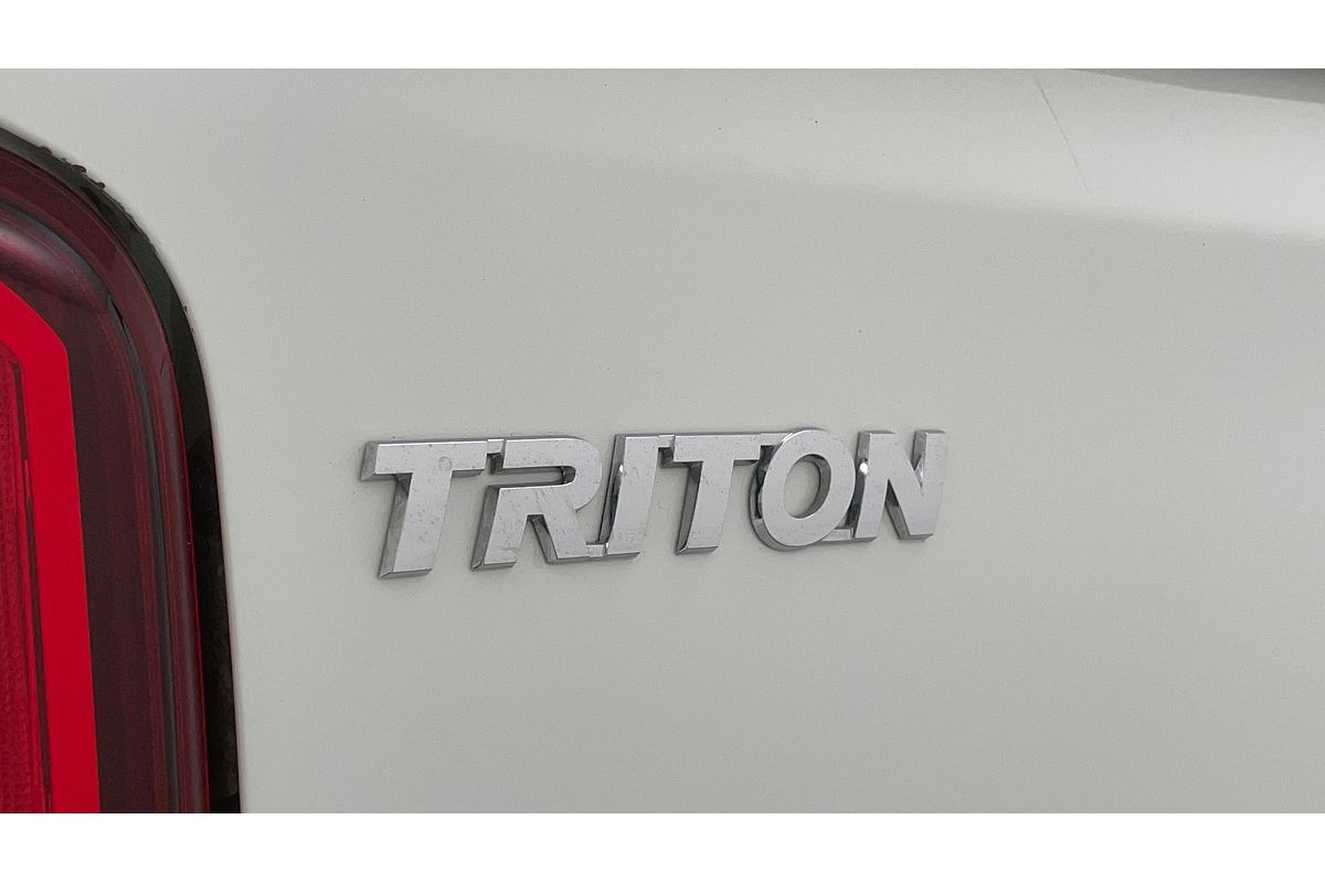 2021 Mitsubishi Triton GLX MR 4X4