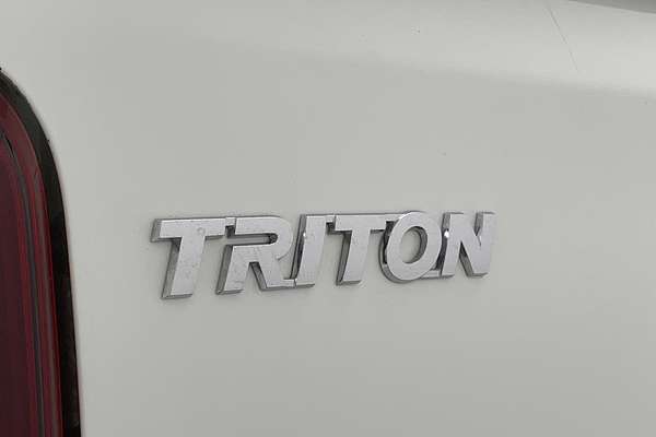 2021 Mitsubishi Triton GLX MR 4X4