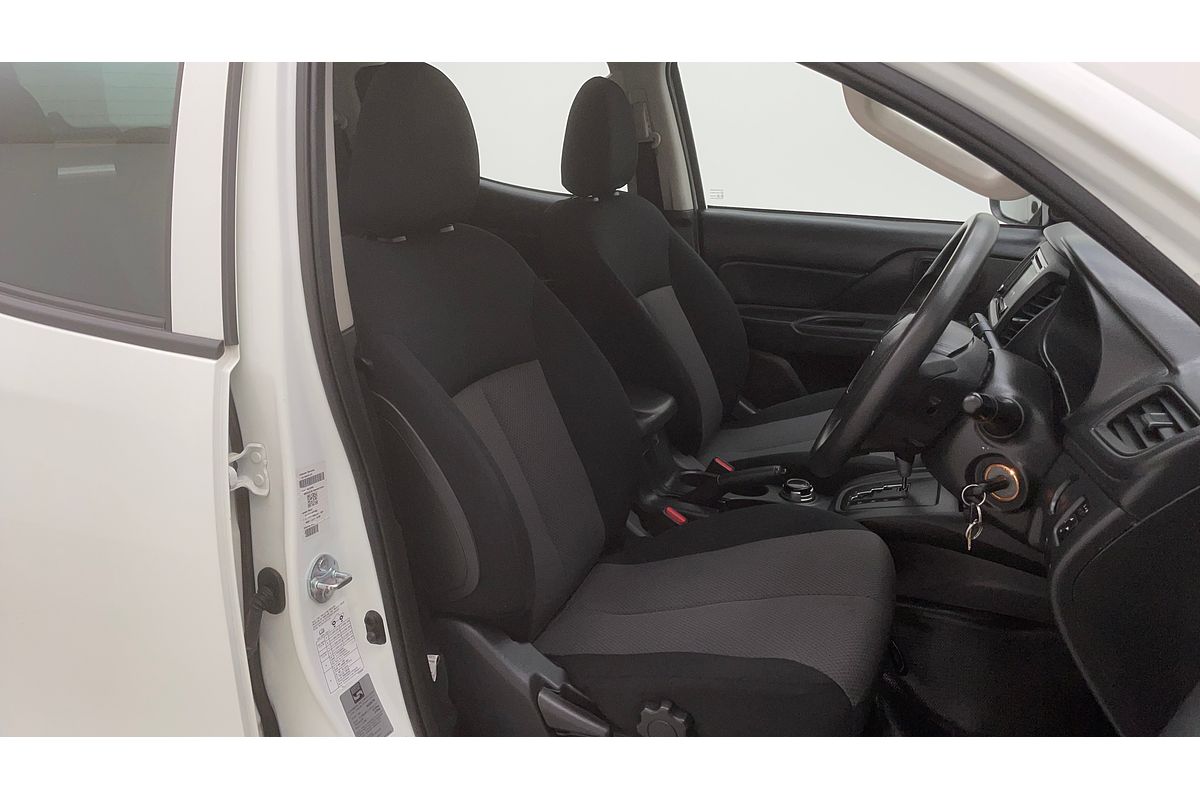 2021 Mitsubishi Triton GLX MR 4X4