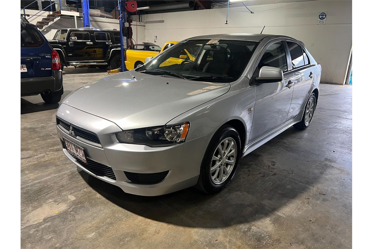 2010 Mitsubishi Lancer ES CJ