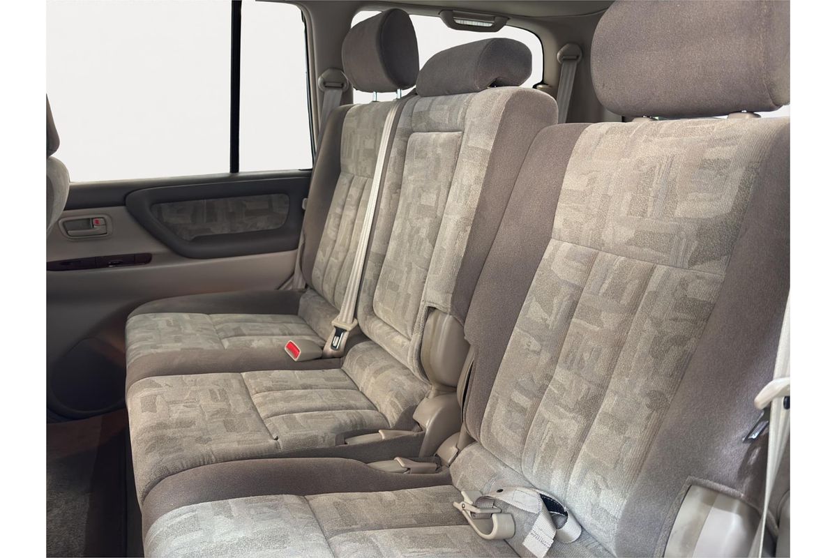 2000 Toyota Landcruiser VX Limited G Selection UZJ100