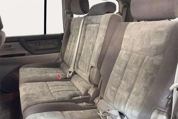 2000 Toyota Landcruiser VX Limited G Selection UZJ100