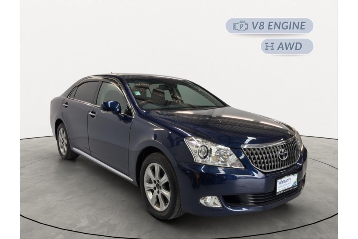 2010 Toyota Crown Majesta URS206