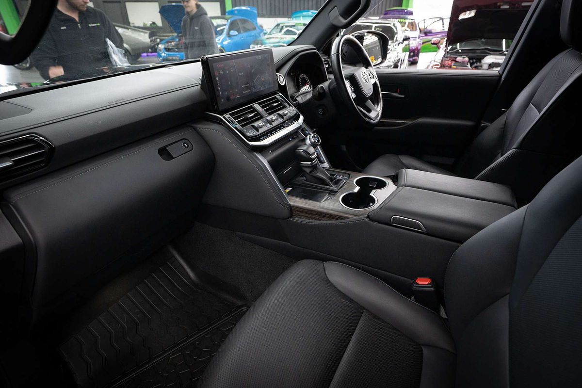 2022 Toyota Landcruiser VX FJA300R