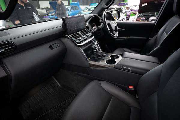 2022 Toyota Landcruiser VX FJA300R