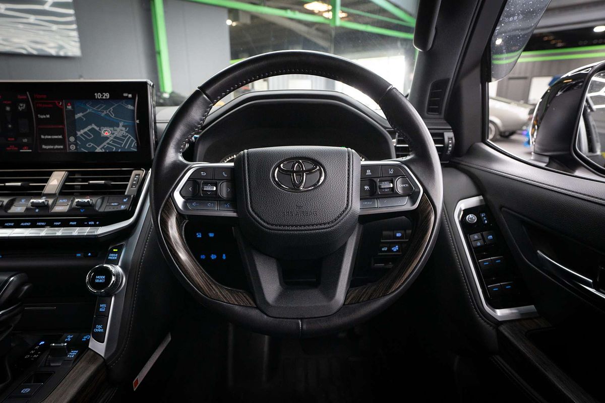 2022 Toyota Landcruiser VX FJA300R