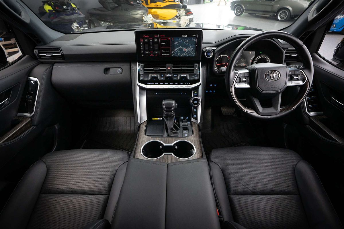 2022 Toyota Landcruiser VX FJA300R