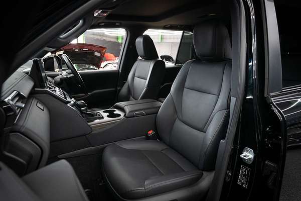 2022 Toyota Landcruiser VX FJA300R