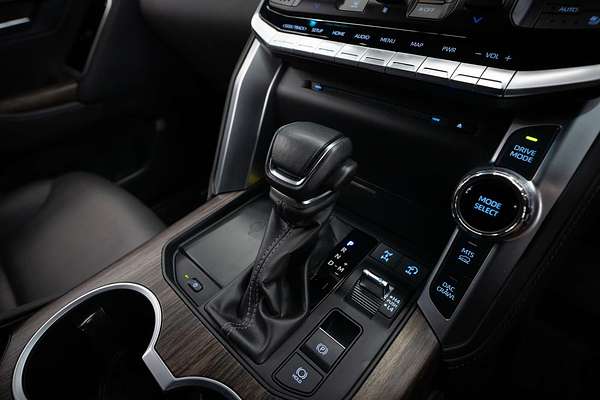 2022 Toyota Landcruiser VX FJA300R