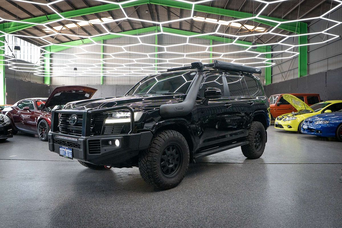 2022 Toyota Landcruiser VX FJA300R