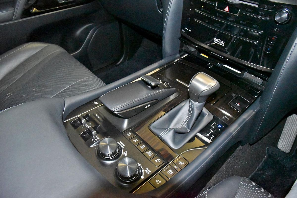 2020 Lexus LX LX570 URJ201R