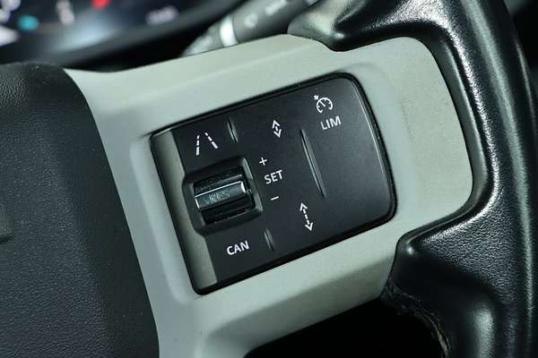 2021 Land Rover Defender 110 P300 S L663