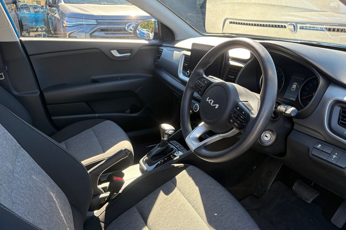 2022 Kia Stonic S YB