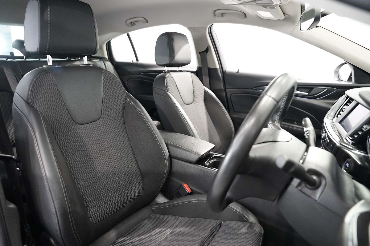 2020 Holden Commodore RS ZB