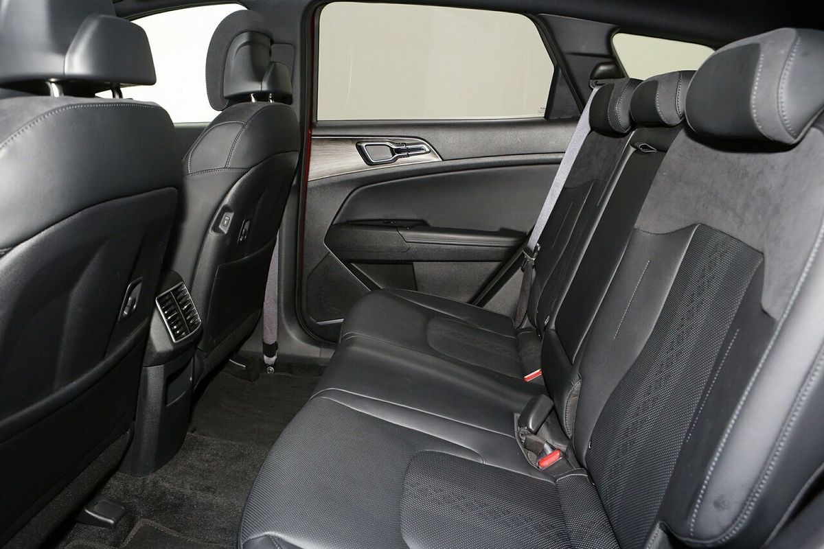2022 Kia Sportage GT-Line NQ5