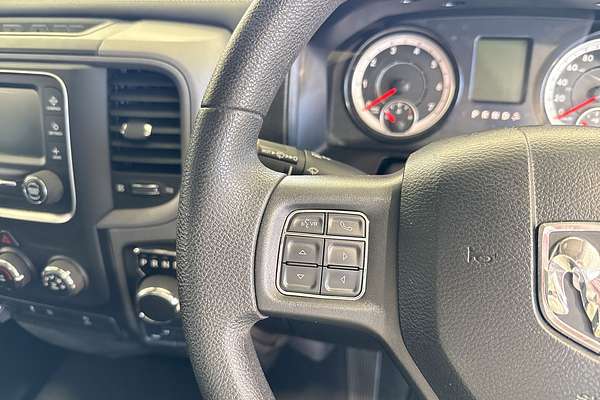 2019 RAM 1500 Express DS 4X4 SWB