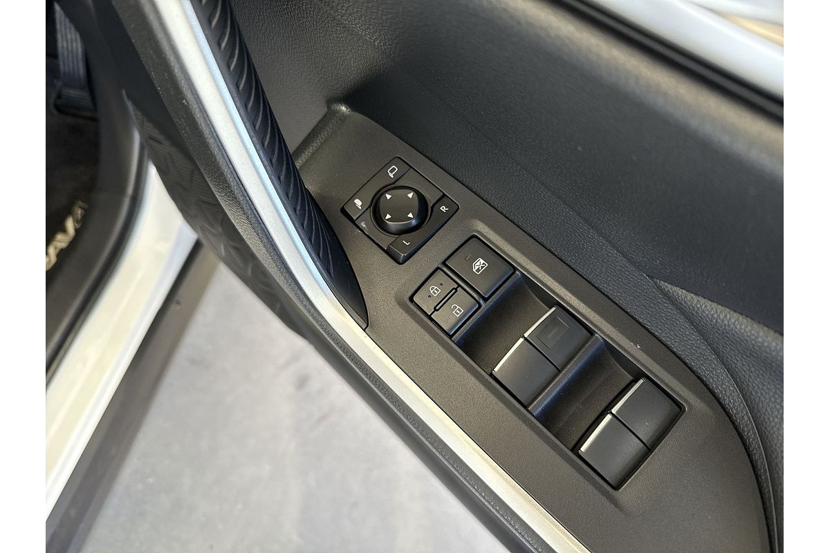 2021 Toyota RAV4 GXL AXAH54R
