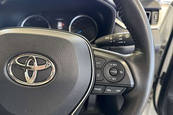 2021 Toyota RAV4 GXL AXAH54R