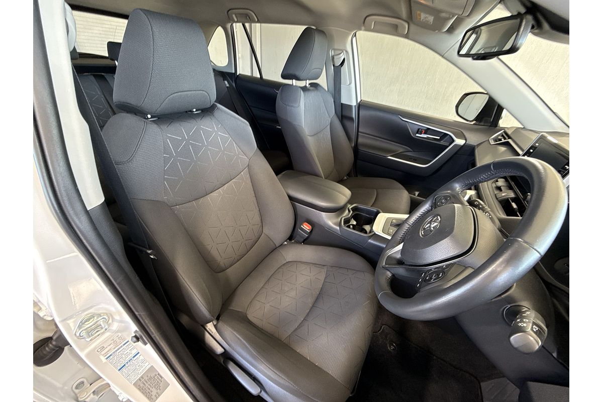 2021 Toyota RAV4 GXL AXAH54R