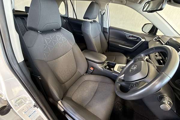 2021 Toyota RAV4 GXL AXAH54R