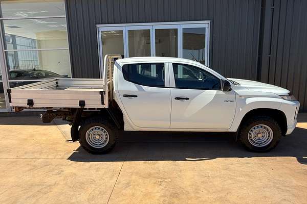 2019 Mitsubishi Triton GLX MR 4X4