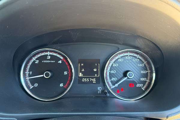 2019 Mitsubishi Triton GLX MR 4X4