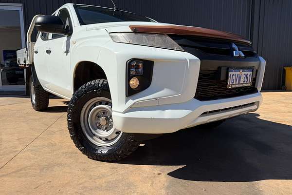 2019 Mitsubishi Triton GLX MR 4X4