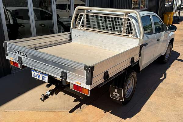 2019 Mitsubishi Triton GLX MR 4X4