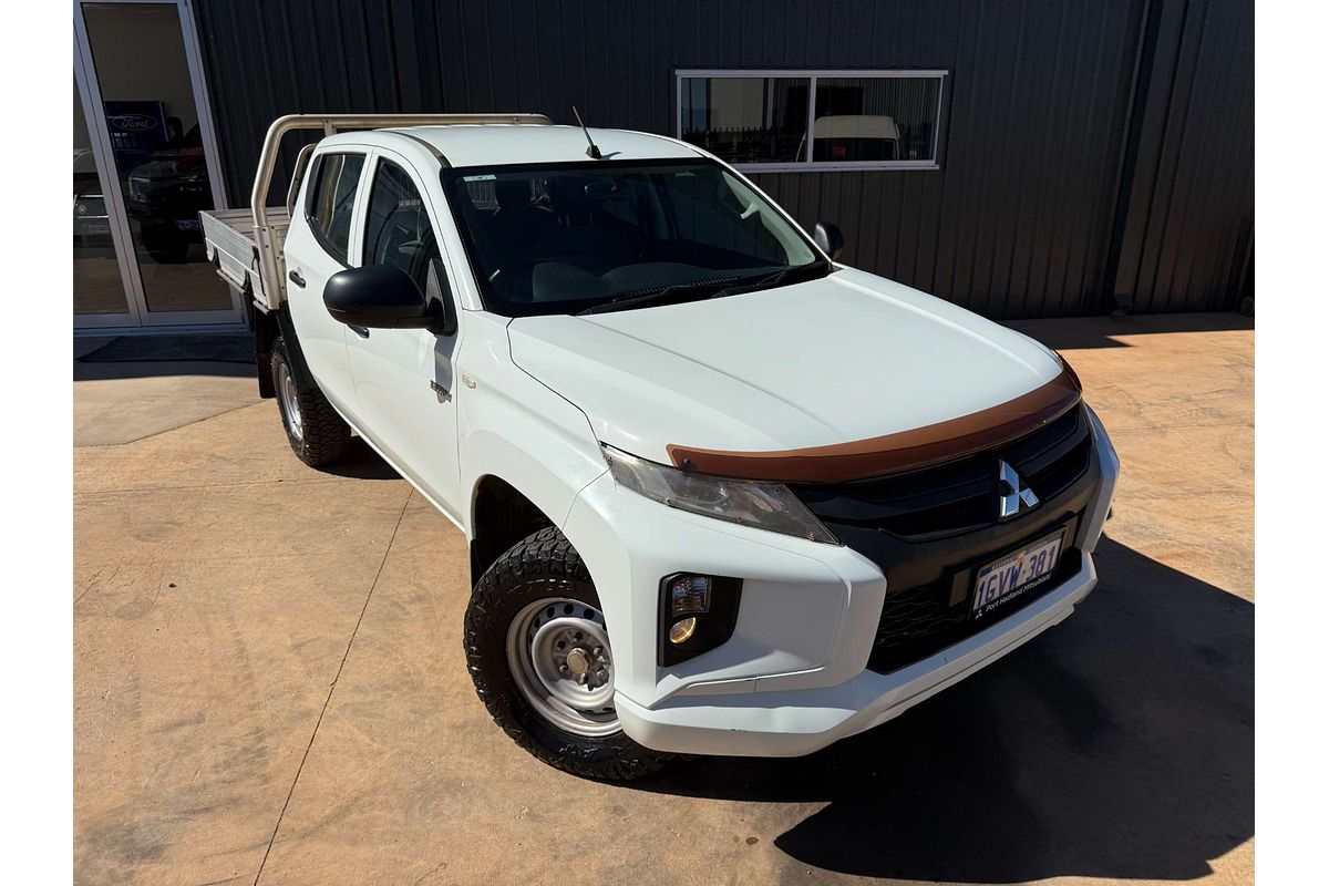 2019 Mitsubishi Triton GLX MR 4X4