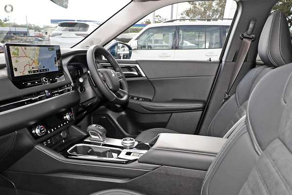 2025 Mitsubishi Outlander Aspire ZM