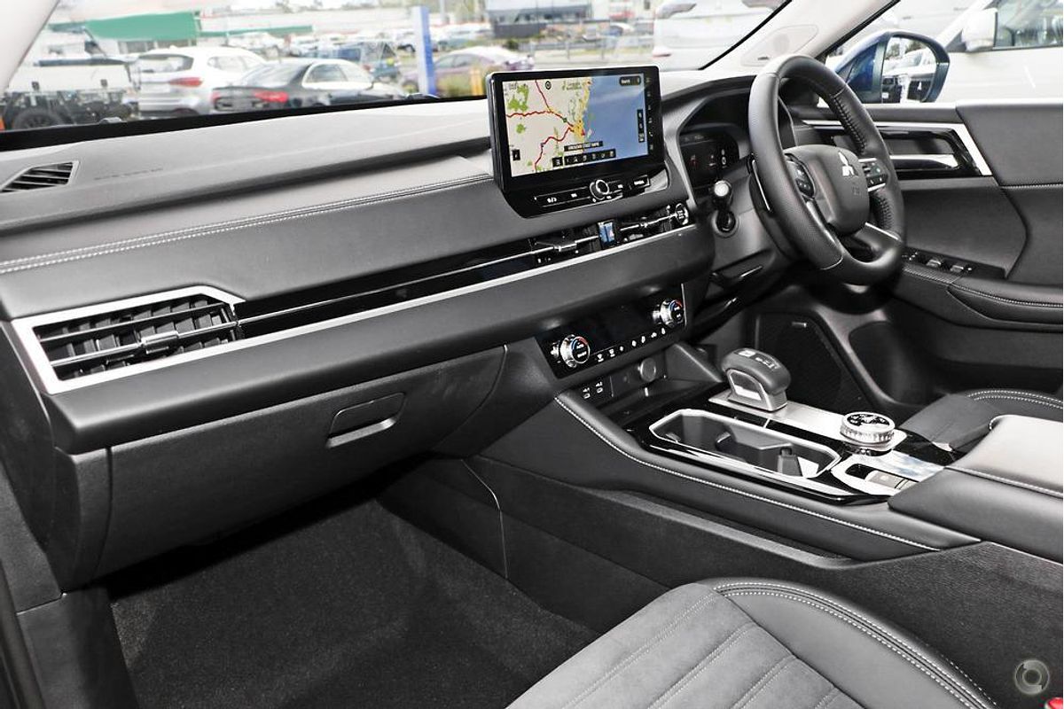 2025 Mitsubishi Outlander Aspire ZM
