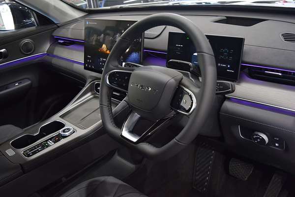 2025 Chery Tiggo 8 Super Hybrid Ultimate T31