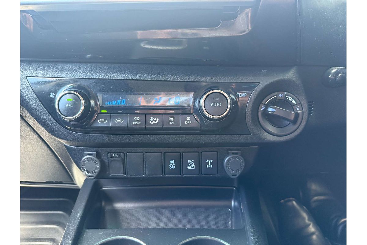 2019 Toyota Hilux SR5 GUN126R 4X4