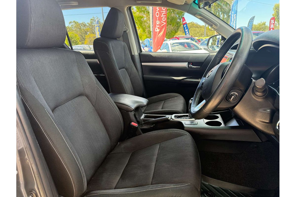 2019 Toyota Hilux SR5 GUN126R 4X4