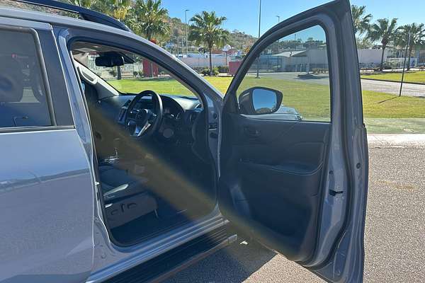 2024 Nissan Navara PRO-4X D23 4X4