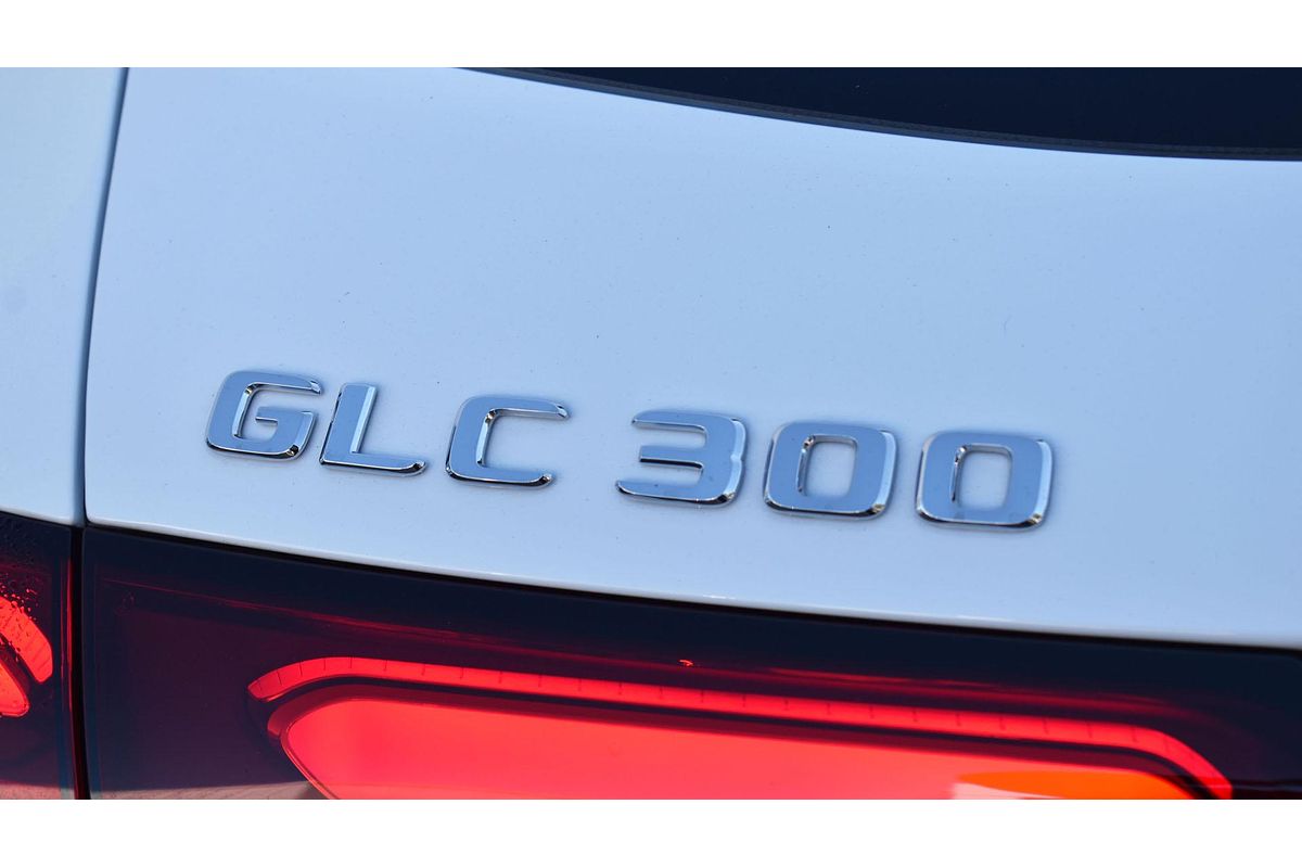 2024 Mercedes-Benz GLC-Class GLC300 X254