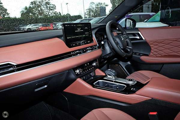 2025 Mitsubishi Outlander Exceed Tourer ZM