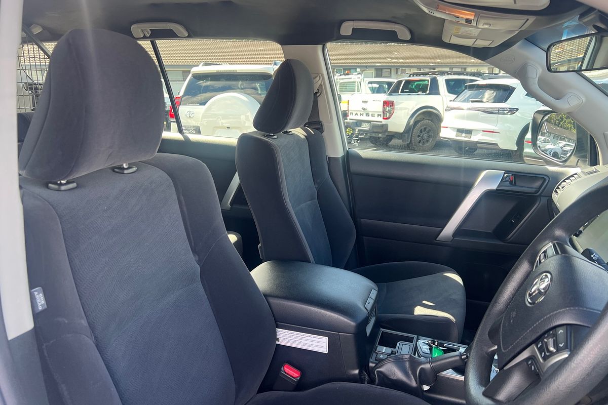 2021 Toyota Landcruiser Prado GX GDJ150R