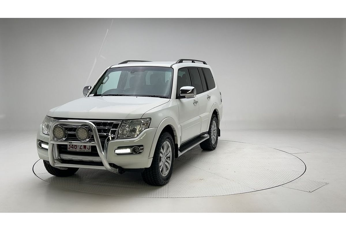 2017 Mitsubishi Pajero GLS NX