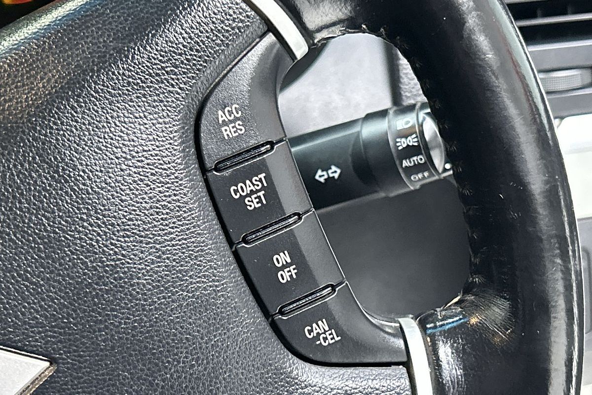 2017 Mitsubishi Pajero GLS NX