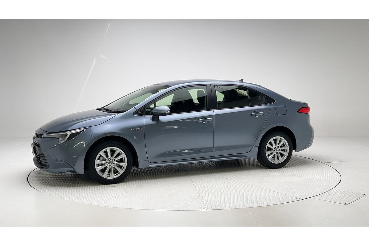 2022 Toyota Corolla Ascent Sport Hybrid ZWE211R