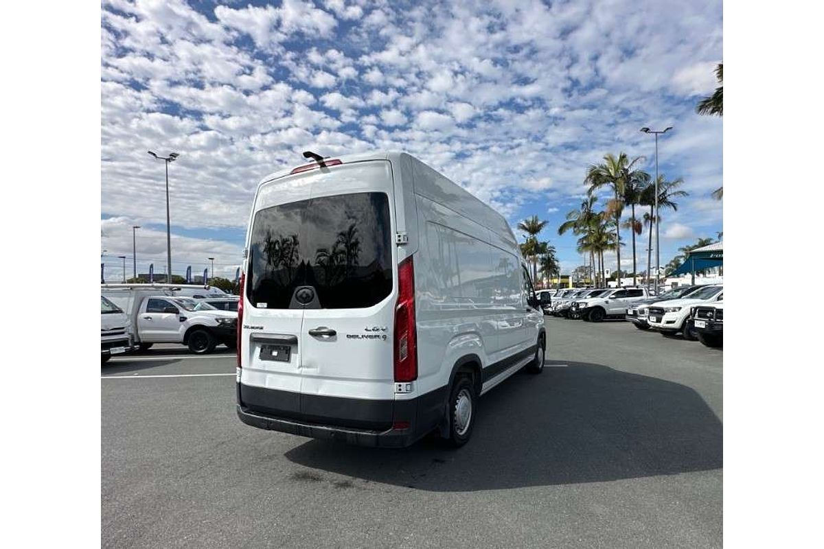 2022 LDV Deliver 9 LWB