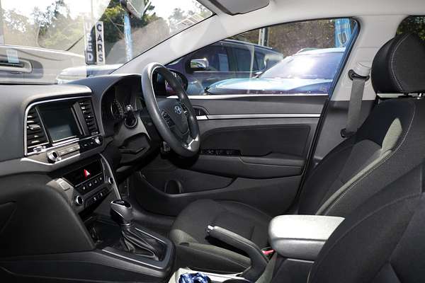 2017 Hyundai Elantra Active AD