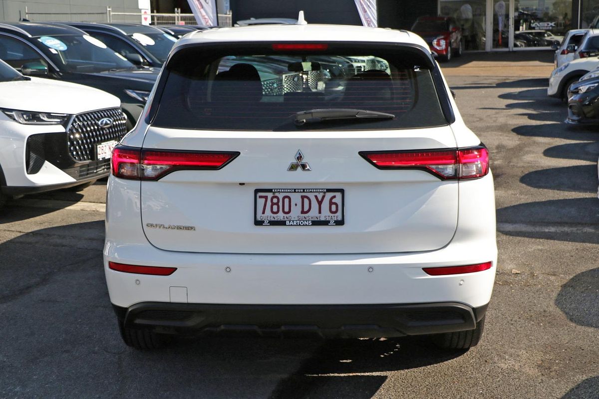 2021 Mitsubishi Outlander ES ZM