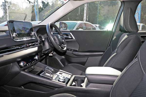 2021 Mitsubishi Outlander ES ZM
