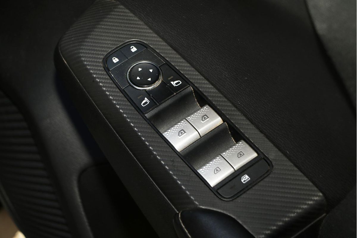 2021 Mitsubishi Outlander ES ZM