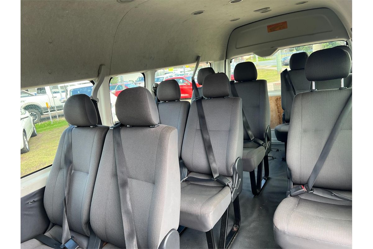2014 Toyota Hiace Commuter TRH223R
