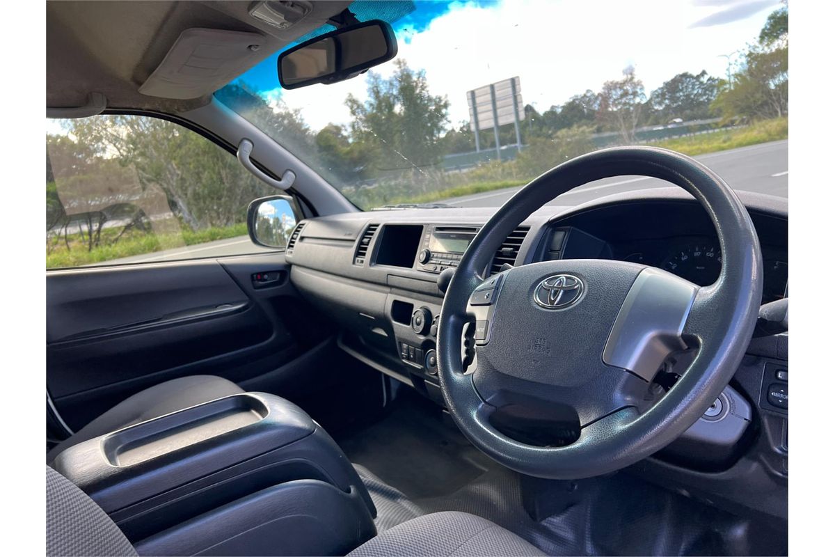 2014 Toyota Hiace Commuter TRH223R