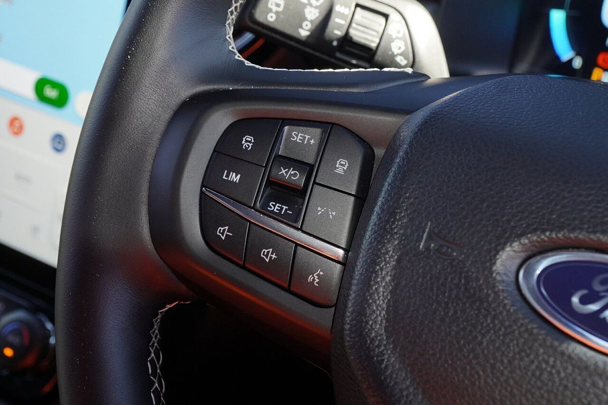 2025 Ford Everest Platinum 3.0L