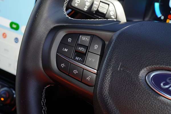 2025 Ford Everest Platinum 3.0L